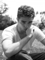 /album/fotogaleria/pattinson-225x300-jpg1/